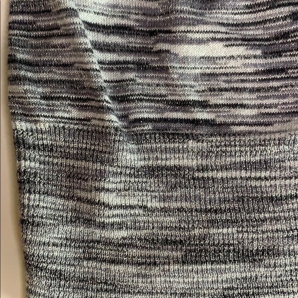 Roz & Ali Drape front layered stretch pullover top plus 2XL - Picture 8 of 8